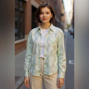 Vintage Womens Sheer Pale Mint Green Floral Long Sleeve Blouse